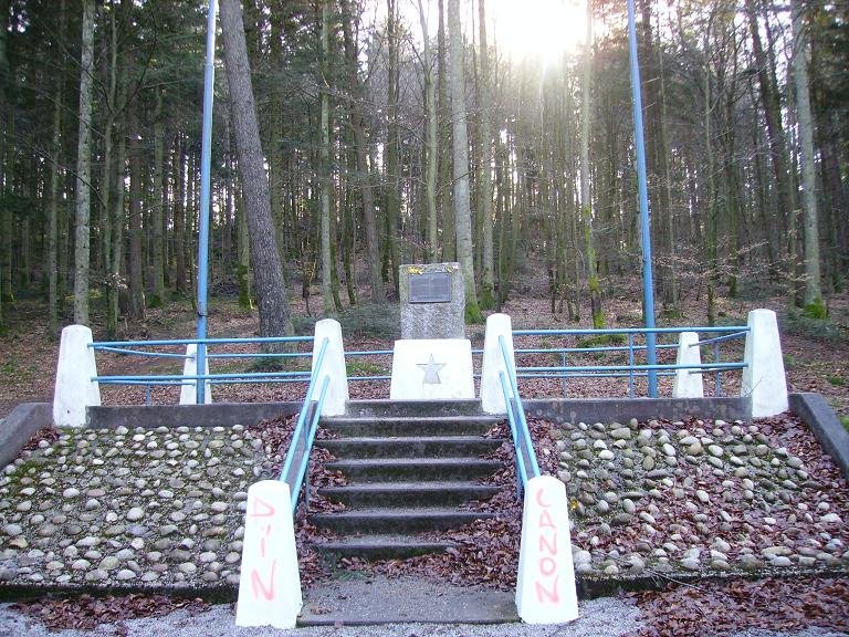 14147=1616 Helledraye   Bruyeres