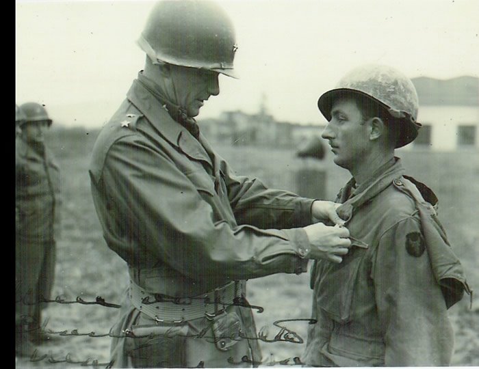 14383=1654 Bronze Star Award   Roger Elliott