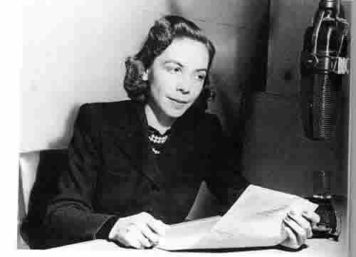 16299=2122 Women Journalists WWII002