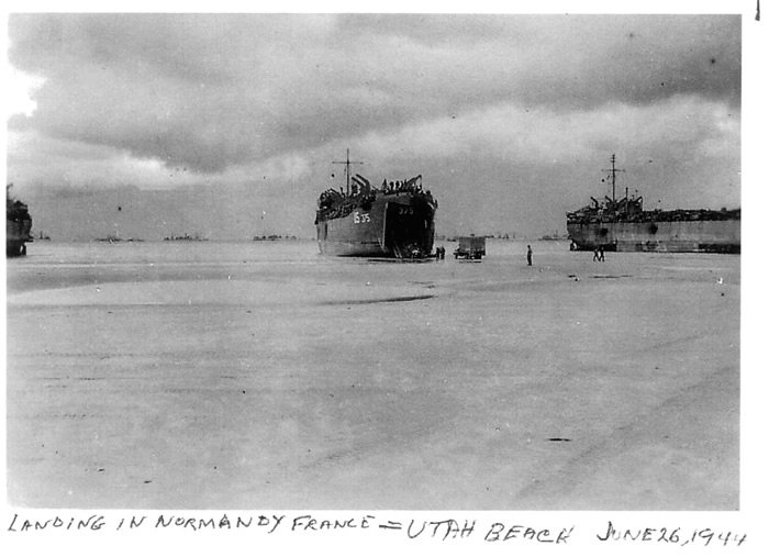 18276=2879 France   Utah Beach   Landing   June 26  1944065