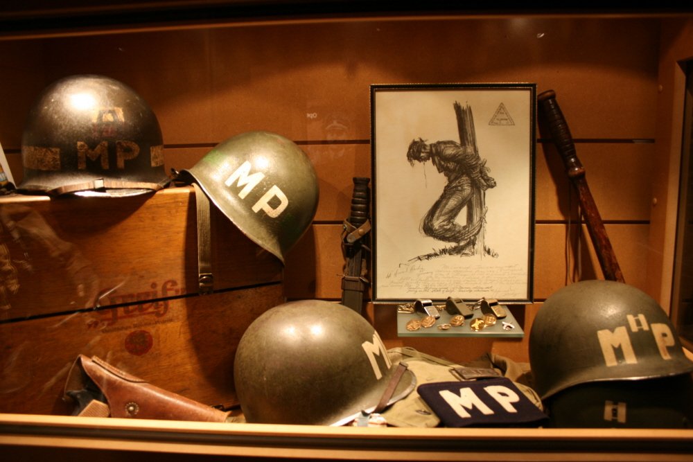 21807=3669 bastogne 2010 412