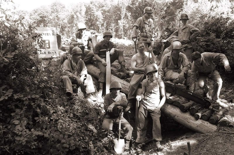 2434=2034 10thEngReenactors3