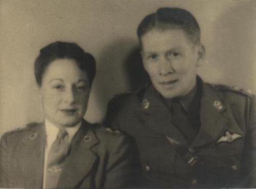 2867=2886 Victoria  s Parents honeymoon