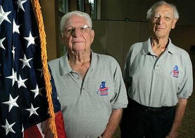 3446=3555 Honor Flight photo from newspaper